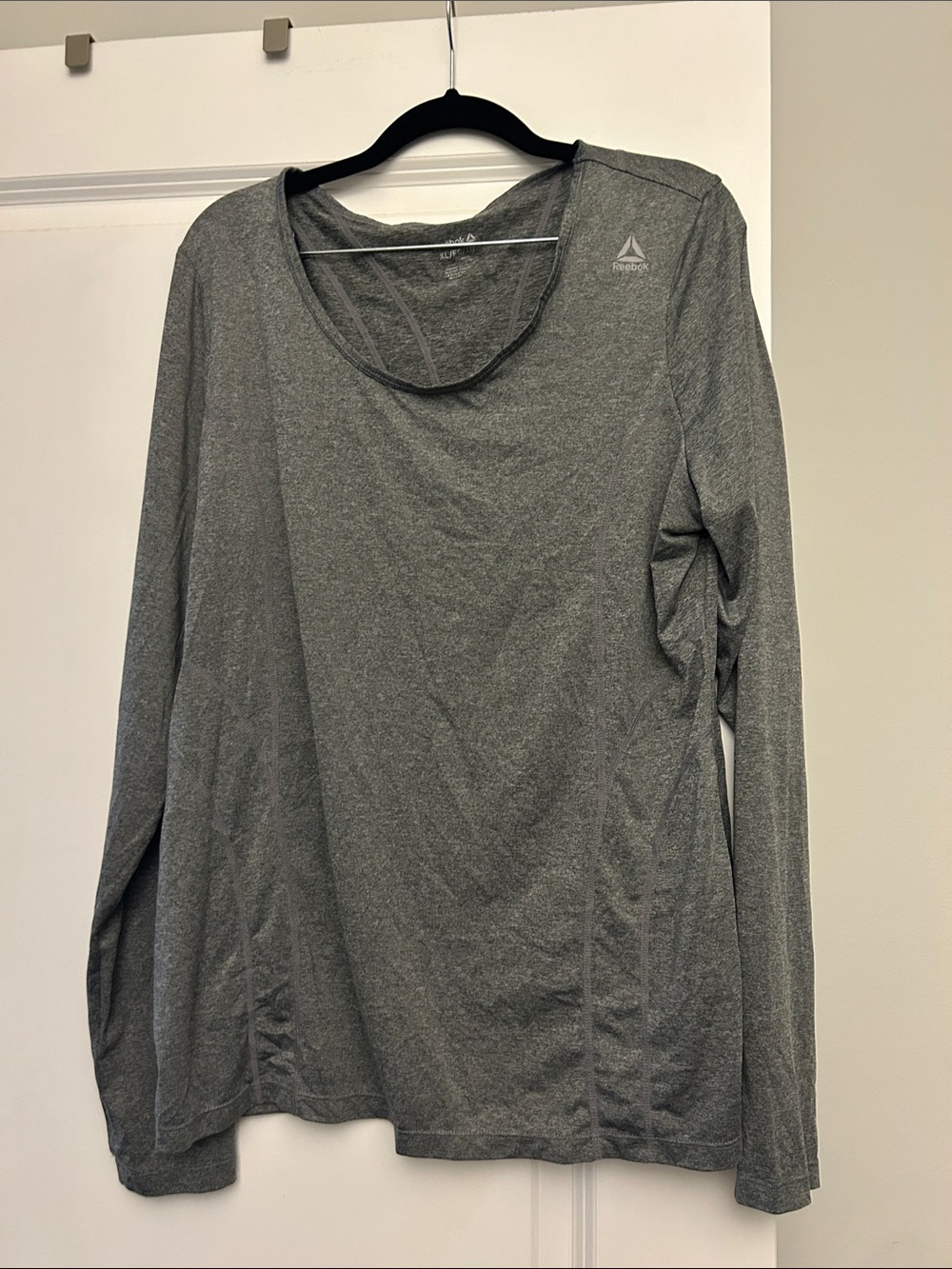 Reebok Heather Gray Long-Sleeve Performance Tee
